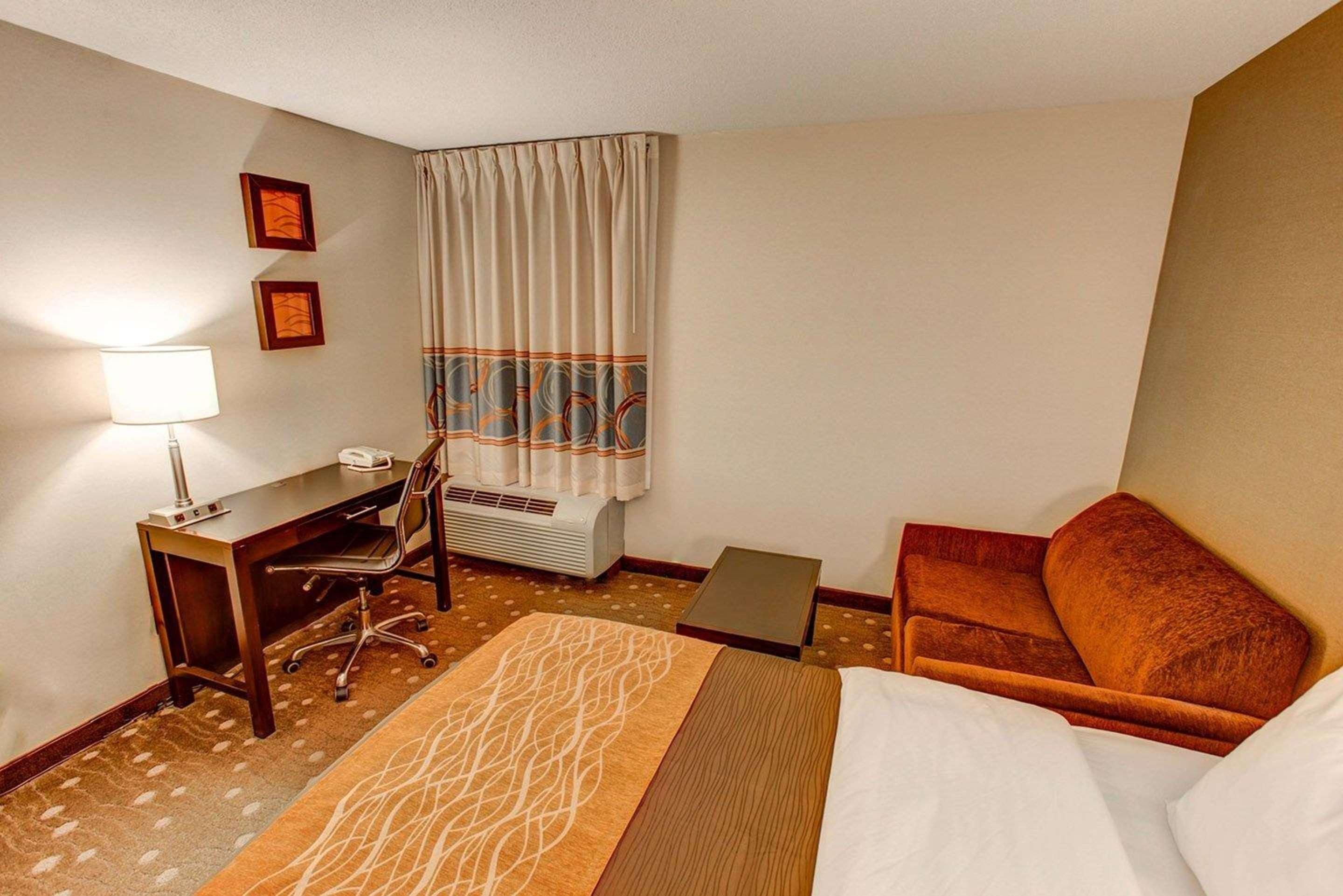 Comfort Inn Crafton Экстерьер фото