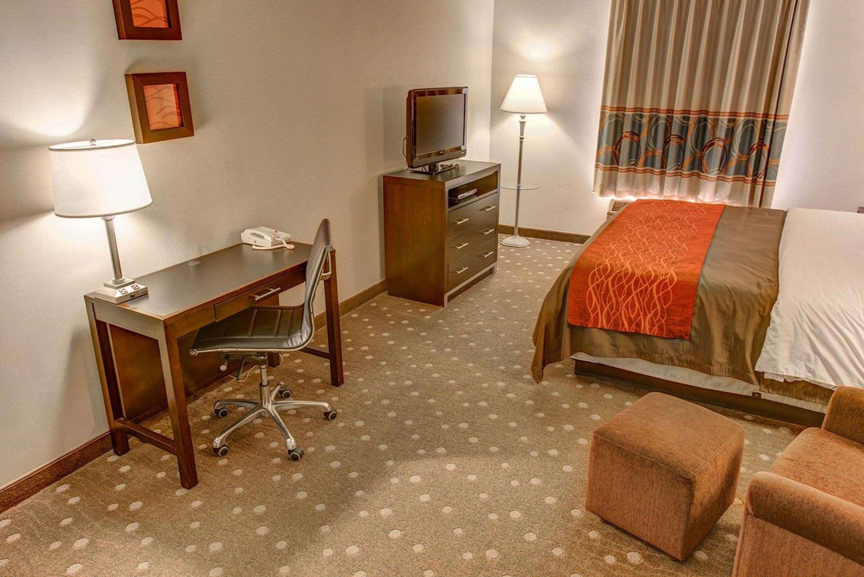 Comfort Inn Crafton Экстерьер фото
