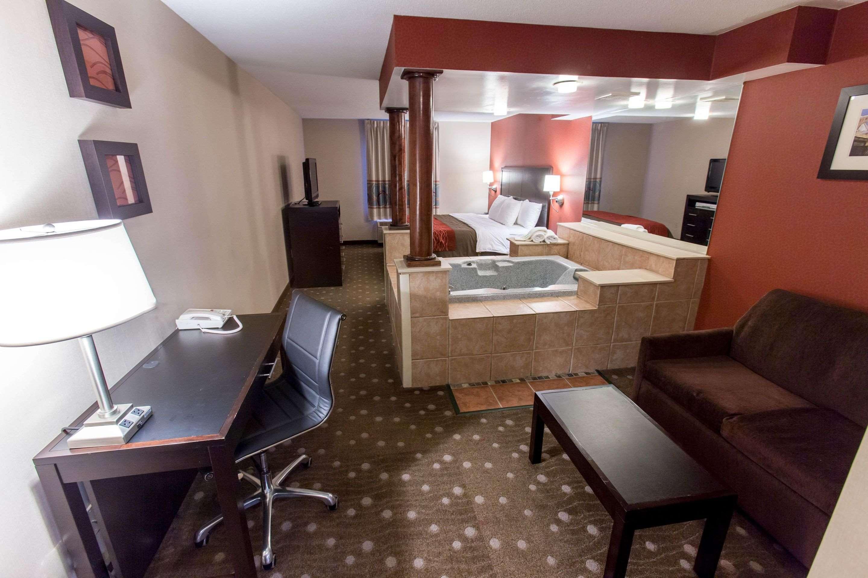 Comfort Inn Crafton Экстерьер фото