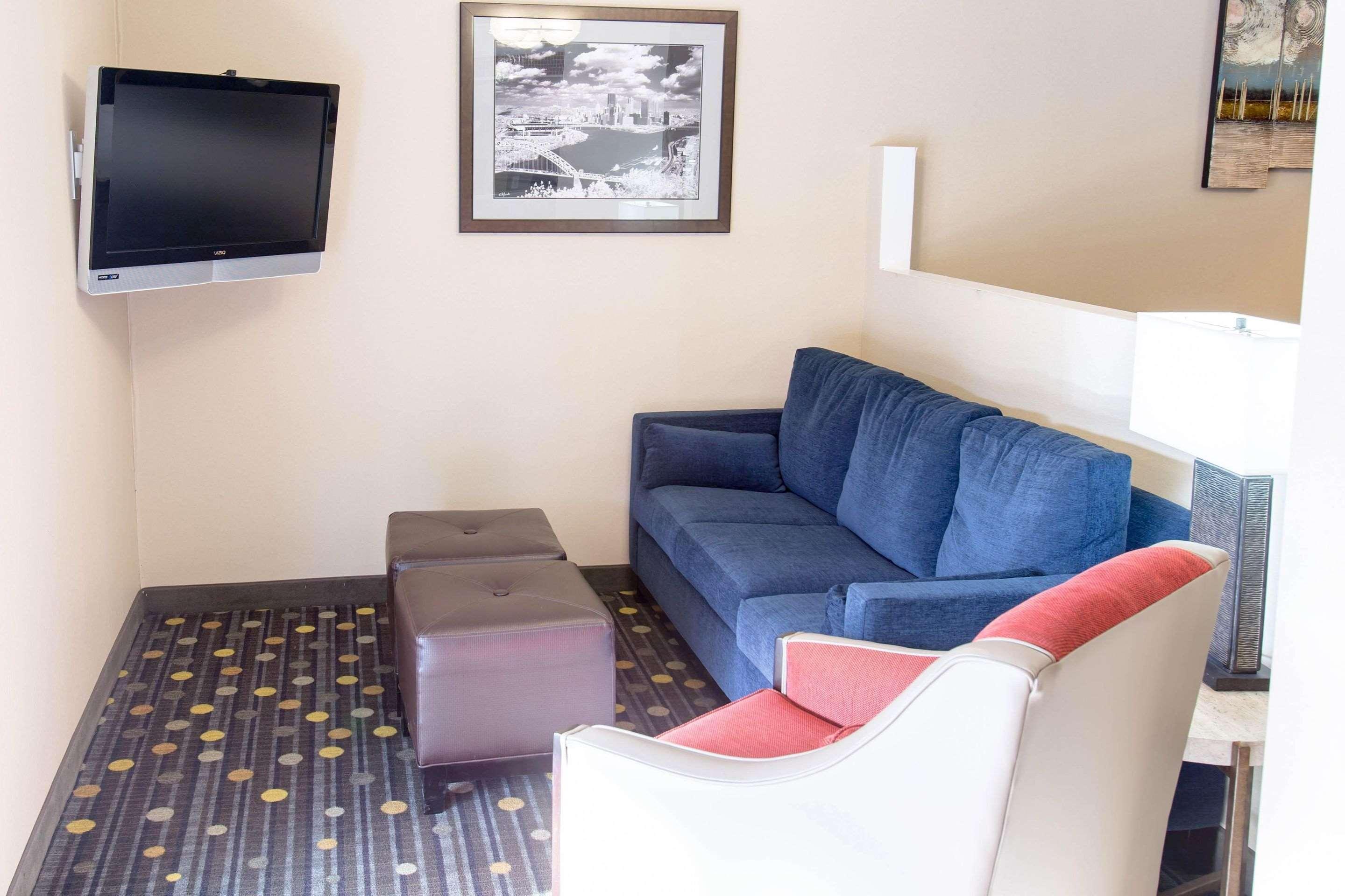 Comfort Inn Crafton Экстерьер фото