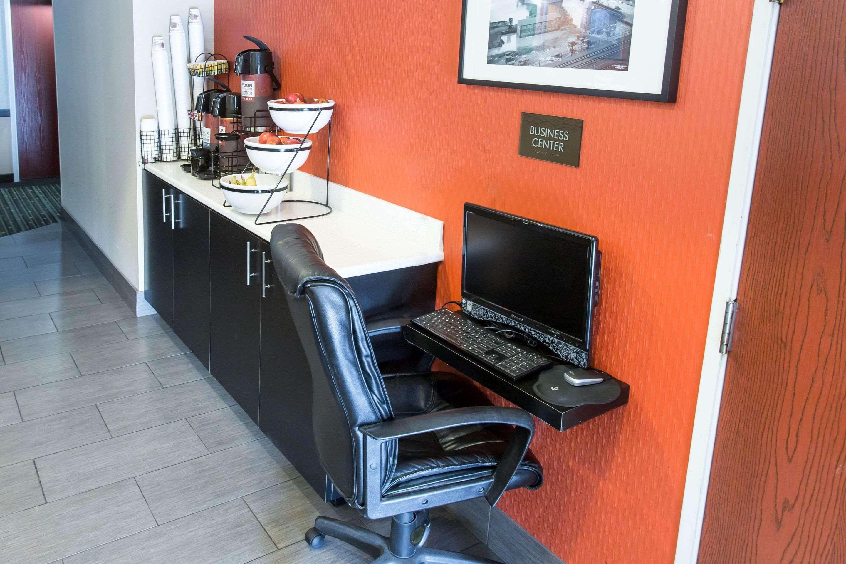Comfort Inn Crafton Экстерьер фото