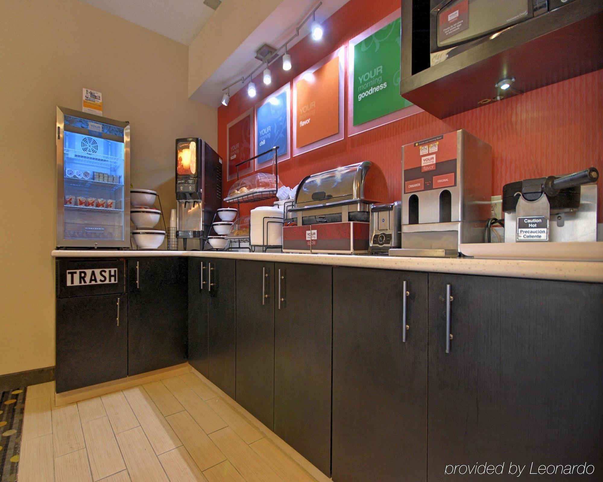 Comfort Inn Crafton Экстерьер фото