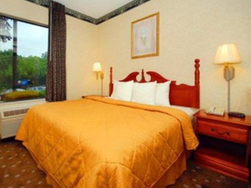 Comfort Inn Crafton Экстерьер фото