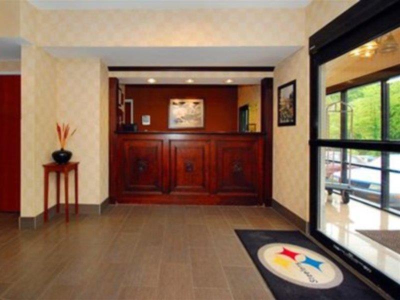 Comfort Inn Crafton Интерьер фото